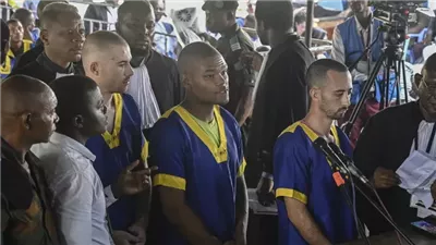 بعد اتهامهم بالانقلاب.. 50 شخصًا منهم 3 أمريكيين يتحاكمون في الكونغو 
