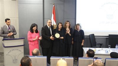 وزيرة الثقافة تُشارك بحلقة نقاشية بالقومي لحقوق الإنسان حول 