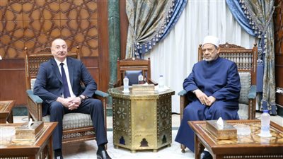 شيخ الأزهر: الوحدة الإسلامية هي السبيل الأوحد لتبوء الدول الإسلامية موقع مهم في النظام العالمي الجديد