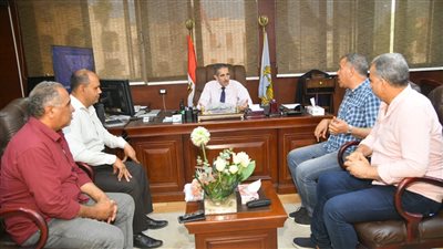 محافظ الغربية يوجه بسرعة الانتهاء من تنفيذ مشروعات الرصف