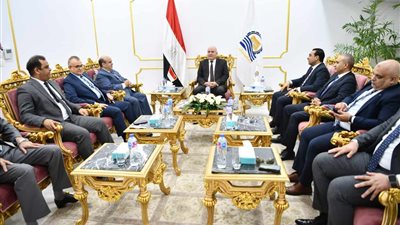  لإفتتاح مقر جديد للشهر العقاري.. وفد وزارة العدل يزور قنا 