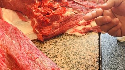 ضبط 26 كيلو لحوم وكبدة غير صالحة للاستهلاك الآدمي  