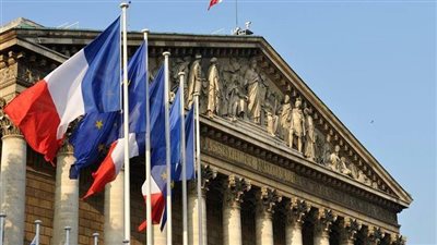 الرئيس الفرنسى يعلن عن حل البرلمان الفرنسي ويدعو إلى انتخابات تشريعية في 30 يونيو