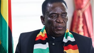 رئيس زيمبابوي يؤكد على نهضة أفريقيا قريبًا ويشكر روسيا لإمدادها بالأسمدة 