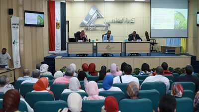 نقطة مياه تساوي حياة.. إعلام الجمرك يناقش قضية المياه والتحديات التى تواجه الدولة