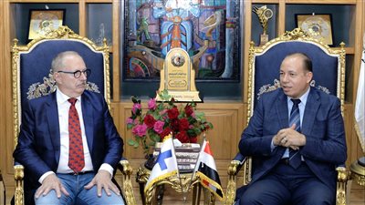 جامعة المنصورة تبحث التعاون مع الاتحاد الفنلندي للتعليم الدولي 