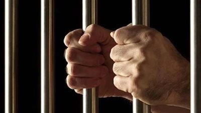 إحالة 3 أشخاص للمحاكمة لاتهامهم بالتنقيب عن الآثار