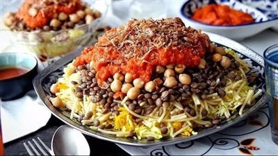 استمتعي بنكهة مصرية أصيلة وحضري الكشري في المنزل