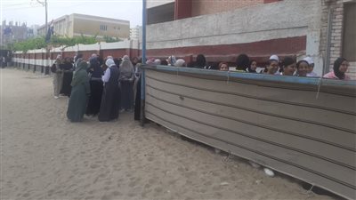 بالصور.. إنتهاء اليوم الأول بلا شكوى بامتحانات الثانوية بالبحيرة 