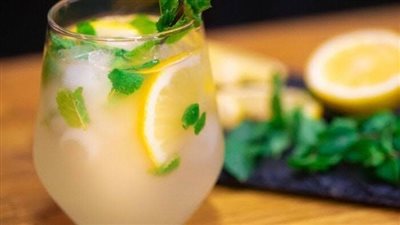 تقوي جهاز المناعة.. 6 فوائد لا تعرفها عن ماء الليمون