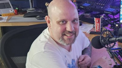 الجراح المغناطيسي.. خمسيني يخسر 20 كيلوجرام من وزنه بتقنية جديدة (تفاصيل)