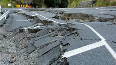 زلزال بقوة 5 درجات يضرب منطقة 