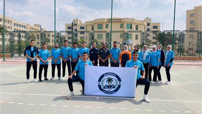 رئيس جامعة العريش يناقش خطة الأنشطة الطلابية