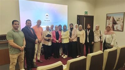 وزارة العمل تنظم لقاء توعوي لتمكين المرأة بالوزارة والمديريات