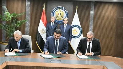 وزير البترول يشهد اتفاقية إنشاء شركة لتعظيم القيمة المضافة لخامات الفوسفات