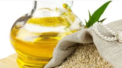 تقليل ضغط الدم .. فوائد ومخاطر تناول زيت السمسم 