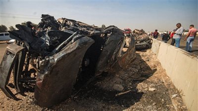 إصابة 12 شخص في حادث إنقلاب سيارة بطريق القاهرة - أسيوط الغربي 