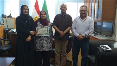 صحة الفيوم تكرم مديرا المركز الطبى بالشيخ حسن ومركز رعاية طفل اول 
