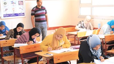 غدًا| امتحانات الثانوية العامة 2024 في الاقتصاد والإحصاء 
