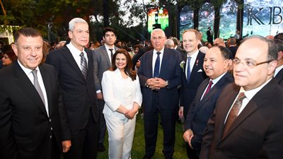 وزيرة الهجرة تشارك في الاحتفال بعيد ميلاد ملك بريطانيا