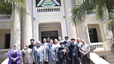رئيس جامعة بنها يستقبل أسقف شبين القناطر للتهنئة بعيد الأضحى المبارك