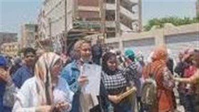 طلاب ثانوية المنيا: لا شكاوى من امتحان الإحصاء والإقتصاد 