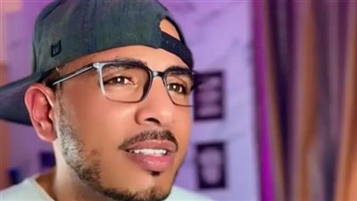 مكتفيًا بهز رأسه.. الوجوم يُسيطر على وجه سفاح التجمع ‏