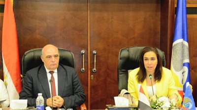 البحيرة تناقش التيسير على المواطنين في إجراءات التصالح 