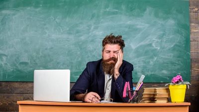 8 عادات يومية تؤثر سلبًا على مستوى الذكاء| كيف تحسن أداء عقلك؟