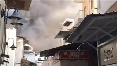 حريق هائل بأقدم سوق في عاصمة البحرين المنامة