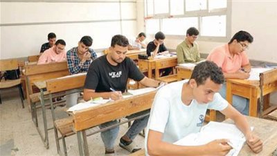 محافظ بني سويف يتابع انتظام امتحانات الثانوية العامة 