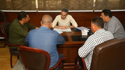 محافظ الغربية يناقش مقترحات الرصف بحي أول وثان طنطا 