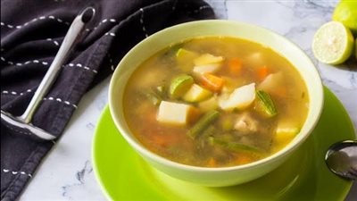 خفيفة وصحية| طريقة عمل شوربة الخضار السوتية اللذيذة