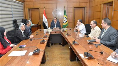 محافظ الدقهلية يناقش التقرير الفني لمقترح تطوير مخرج نفق 