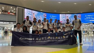مصر للطيران تنقل أبطال المنتخب المصري للخماسي الحديث المشارك ببطولة العالم لليزر رن بالصين 