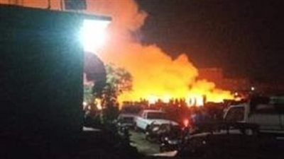 15 سيارة إطفاء تكافح حريق هائل اندلع في منطقة الزرايب بالجيزة