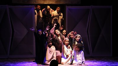 فرقة قنا تعرض 