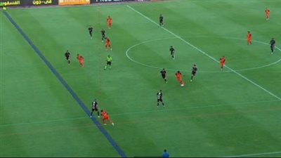 فاركو يدرك التعادل أمام الاهلي بعد تدخل الفار 