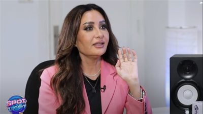 لطيفة تستعين بالذكاء الاصطناعي لإصدار أغنية «يا ليالي».. فيديو