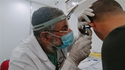  1500مريض يستفيدون من خدمات القافلة الطبية بقرية تانيس بصان الحجر