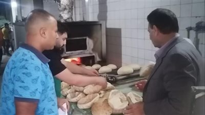 غرفة عمليات تموين الإسكندرية تتابع أعمال المخابز والأسواق