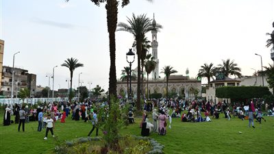فى أجواء مبهجة.. المئات يؤدون صلاة عيد الأضحي فى قنا 