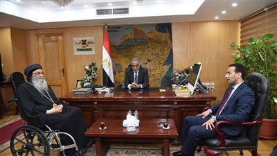 محافظ الفيوم يستقبل المهنئين بعيد الأضحى المبارك 