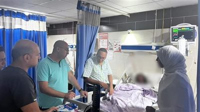 وكيل وزارة الصحة بقنا يتفقد العناية المركزة بالمستشفي العام 