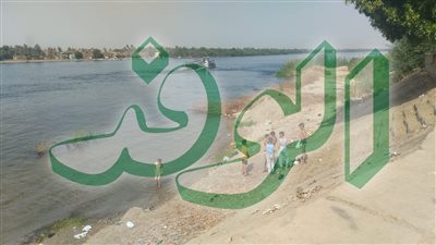 نهر النيل ملجأ أطفال أسوان للهروب من الحرارة.. والأهالي قلقون على أولادنا