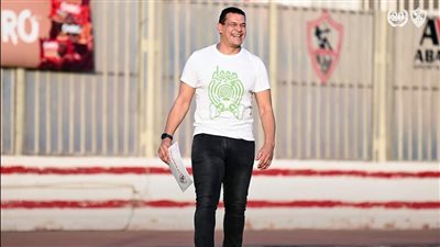 مدير الكره يعاقب حارس مرمى الزمالك 