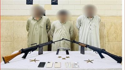 ضبط 3 عناصر إجرامية بالشرقية وبحوزتهم أسلحة نارية وذخائر 