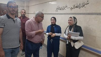 مدير مستشفيات جامعة بني سويف يتفقد الطوارئ في ثالث أيام عيد الأضحى
