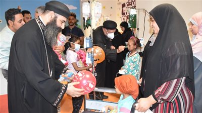 كنيسة مارى جرجس تحتفل مع مرضى السرطان بعيد الأضحى في أورام الأقصر