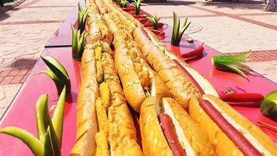 بطول 7 أمتار.. أطول ساندوتش في شرم الشيخ